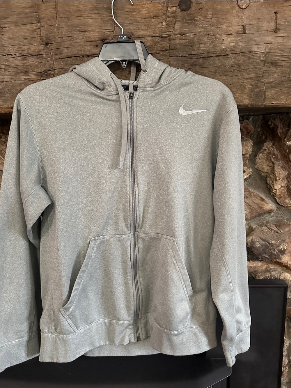 Nike Light Gray Full-Zip Hooded therma fit Performance Jacket